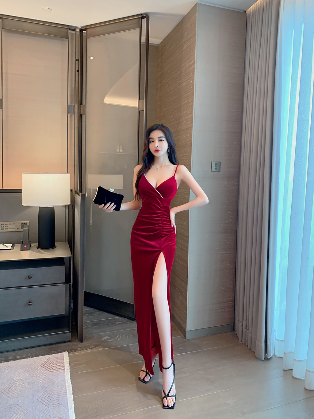 Women's Sexy High-slit Suspender Bottoming Dress